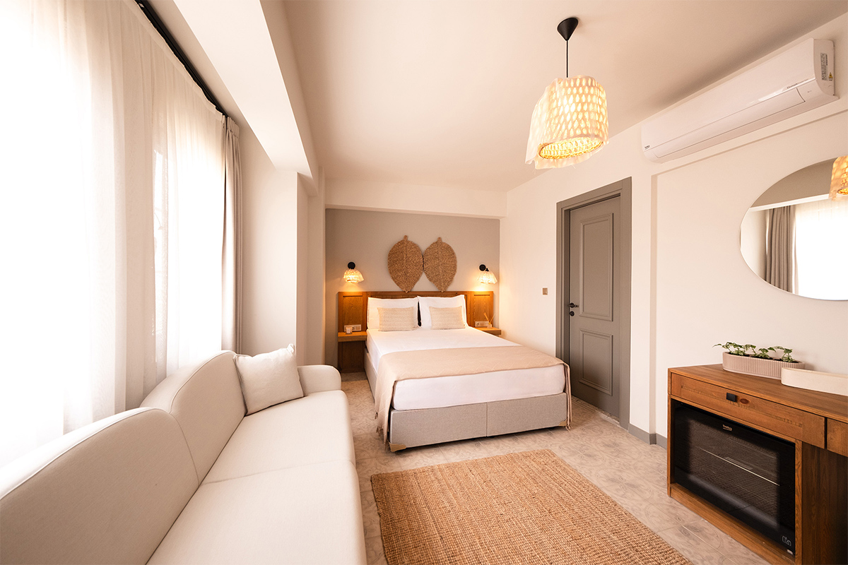 Deluxe Bahçe Manzaralı Oda