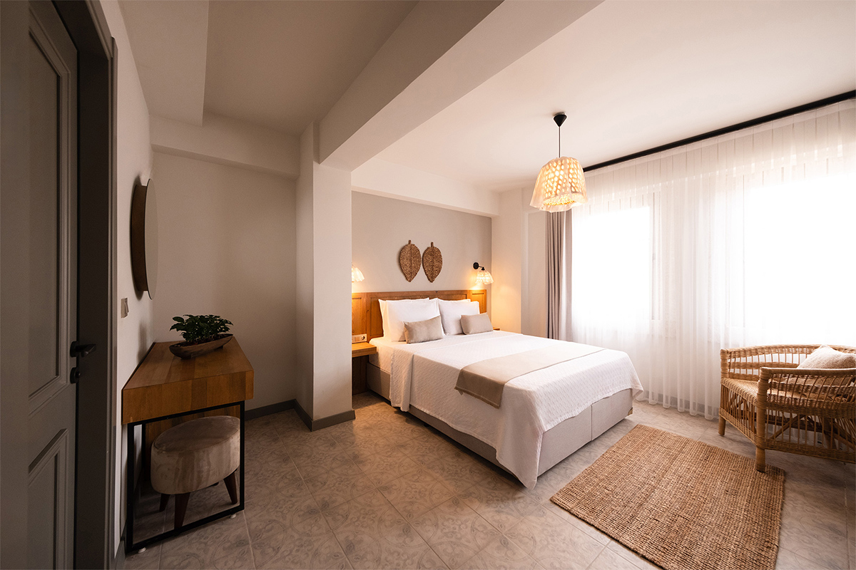 Standart Bahçe Manzaralı Oda